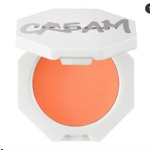 Fenty Beauty Cheeks out Freestyle Cream Blush
